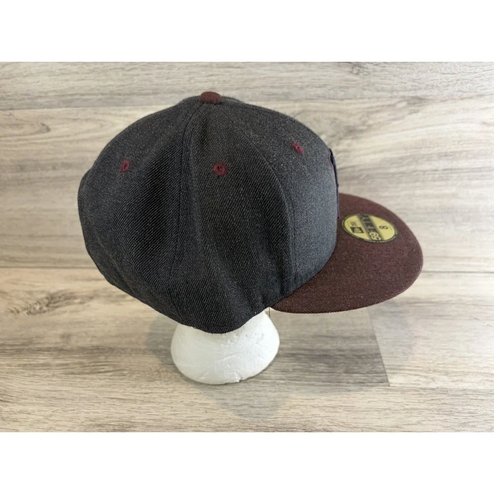 Boston Red Sox New Era 59Fifty Fitted Cap‎ Hat Size 8 Baseball MLB Gray